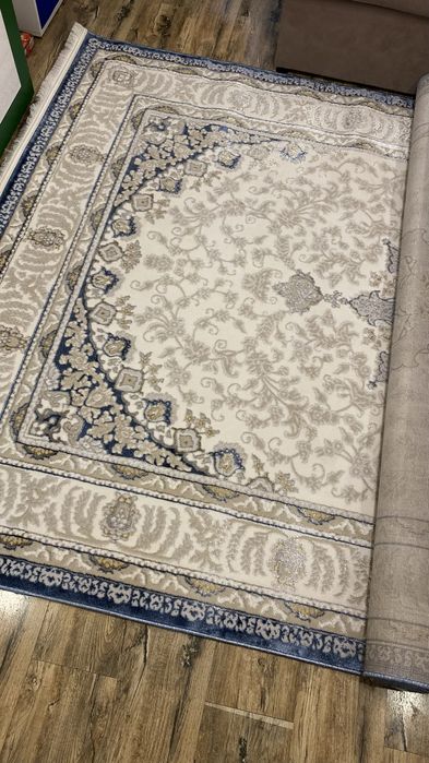 Продается ковры новые