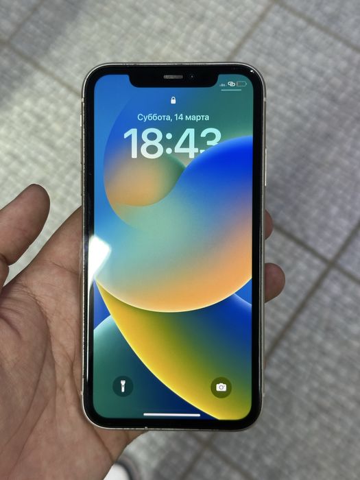 продам айфон 11