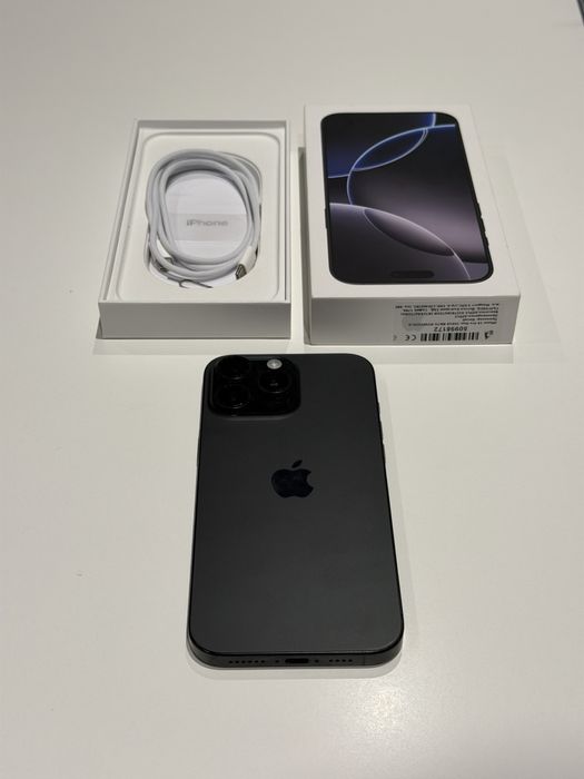Iphone 16 Pro Max 256 GB Black Titanium