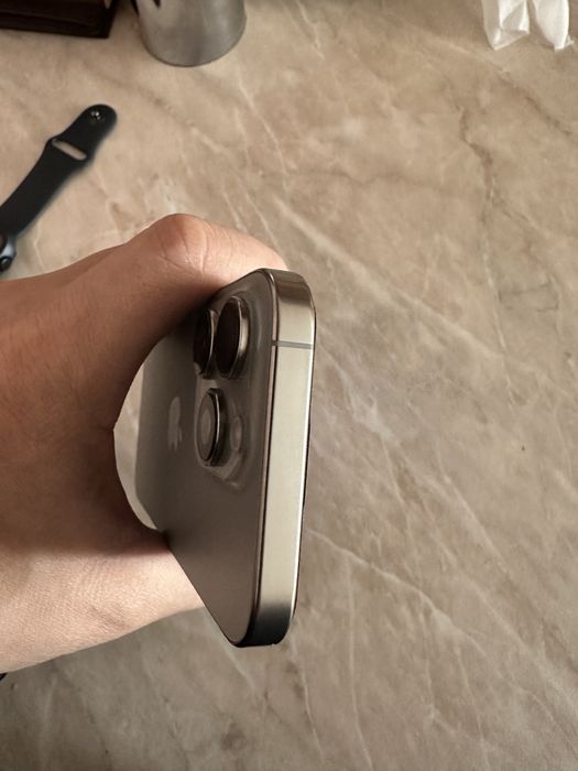 Продам iphone 16 pro 128 идеальный