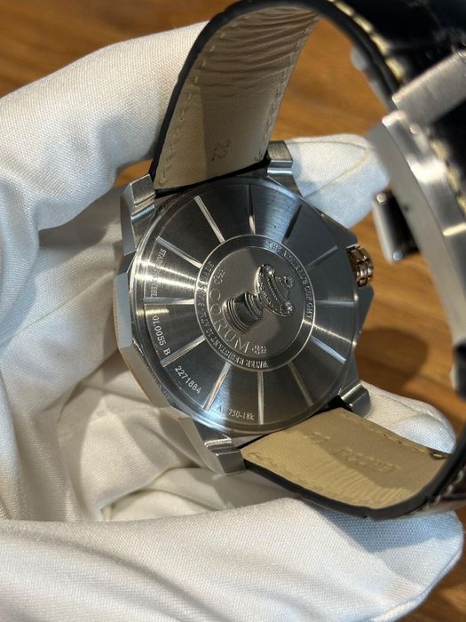 Продам часы Corum Admiral’s Cup GMT 44