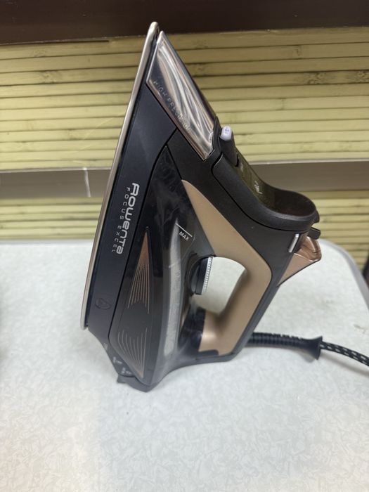 Ютия Rowenta FOCUS EXCEL DW5325D1
