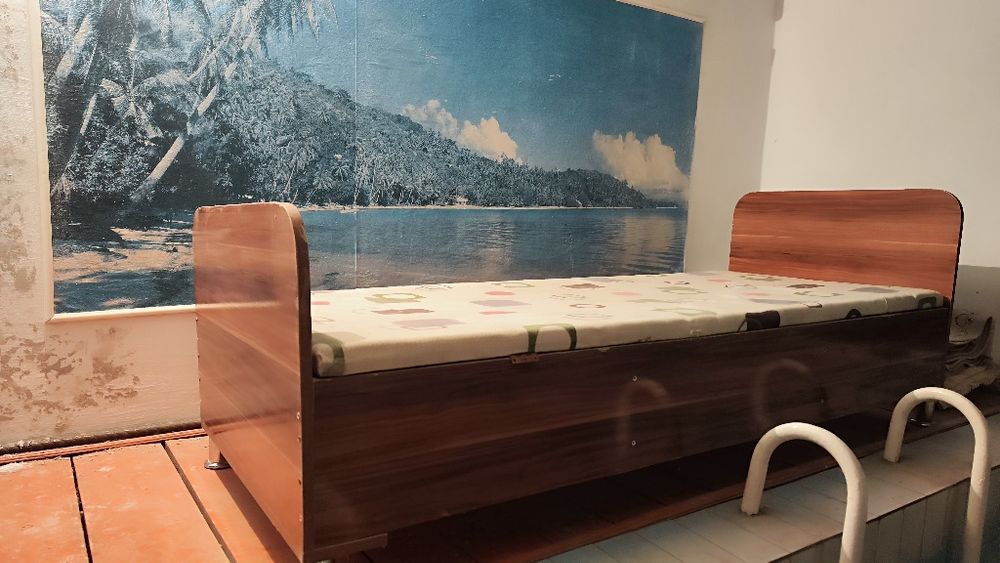 Диван  5000 тенге