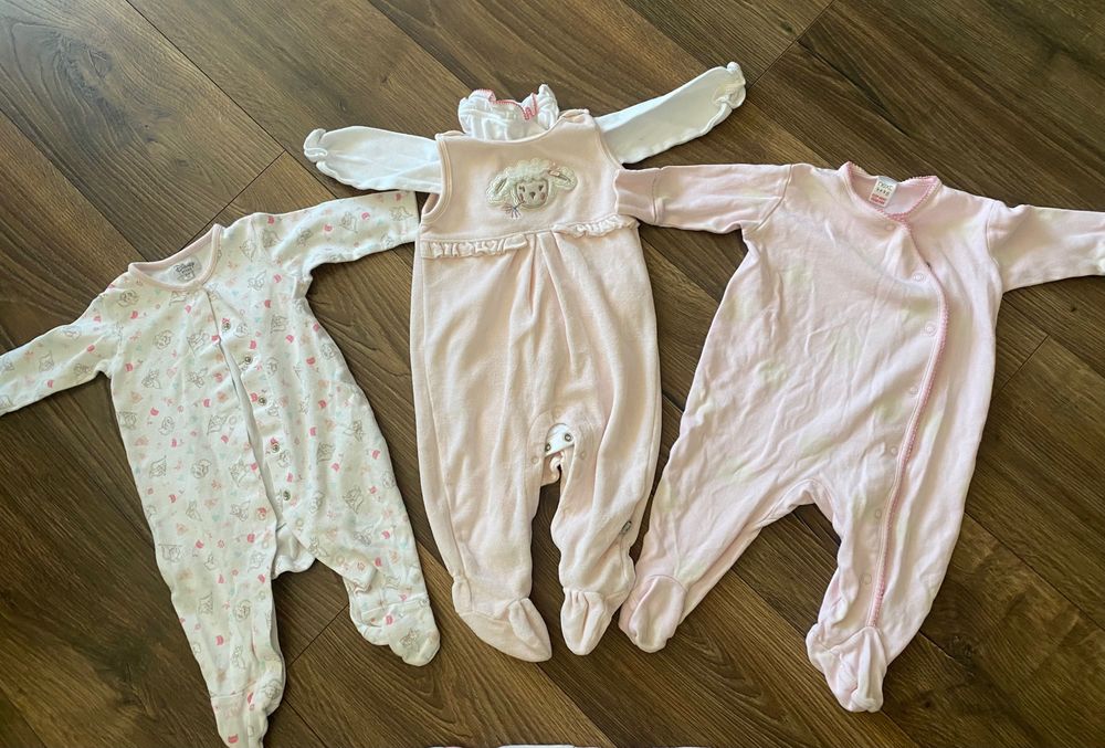 Лотове бебешки ромпъри и бодита 3-6 месеца