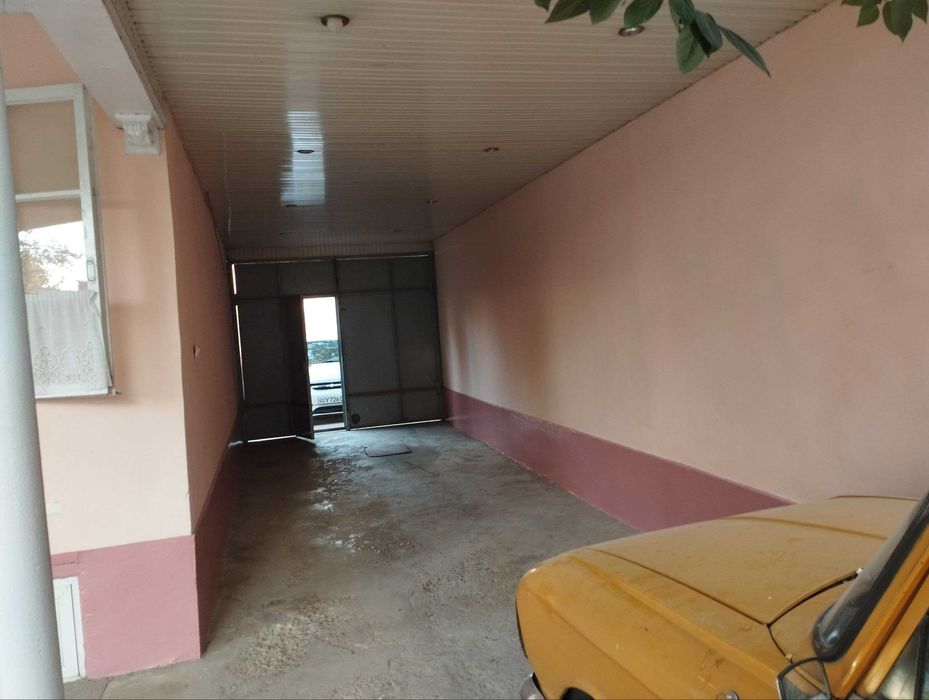 Қази махаллада участка 6 сотих. 2 - линия.