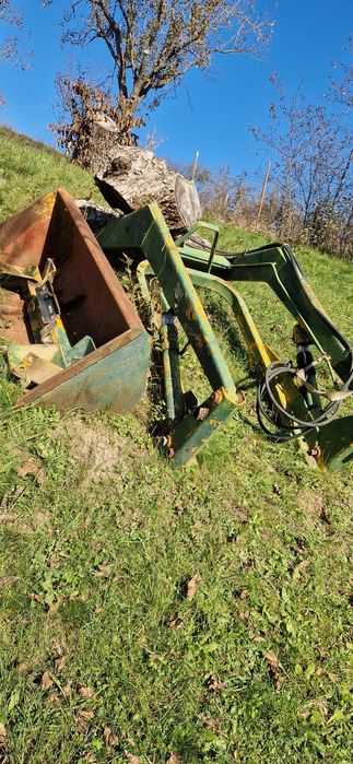 Vând cupa de tractor