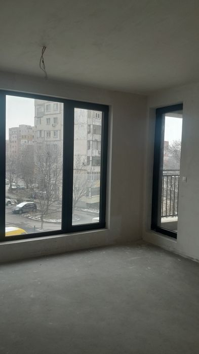 Продава се Двустаен апартамент в Пловдив, Каменица 1 - 62 кв.м за 913 €/кв.м - Снимка #2