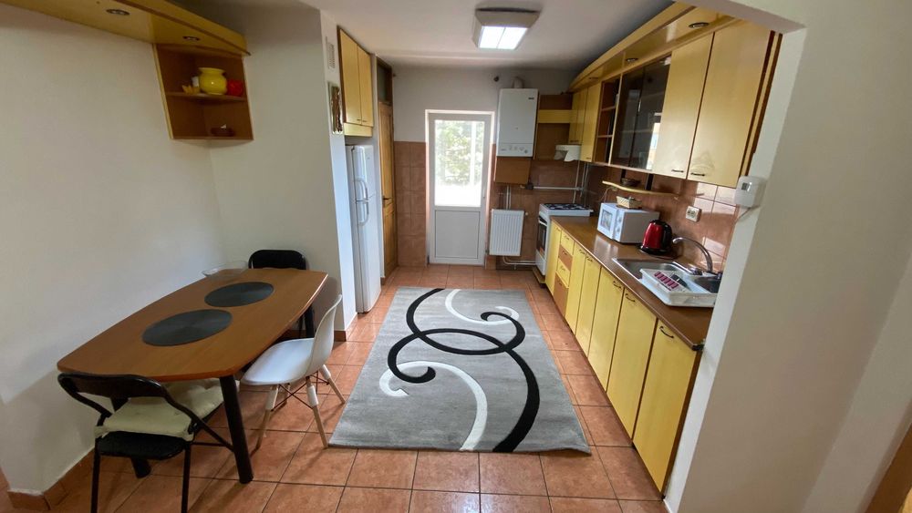 Inchiriez apartament 2 camere Zorilor