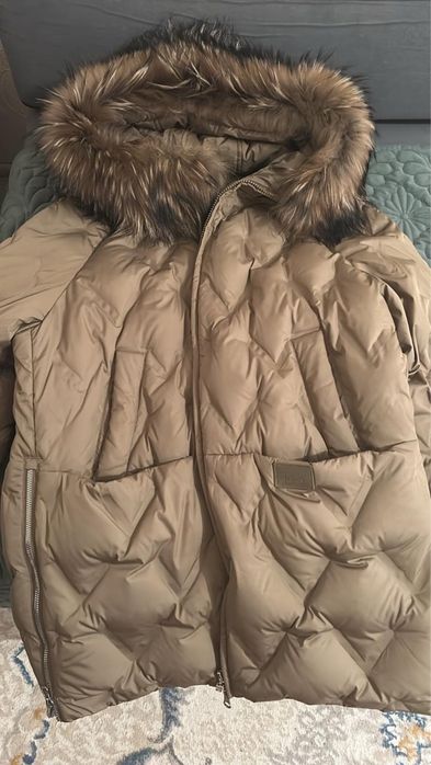 Продам куртку, сезон зима