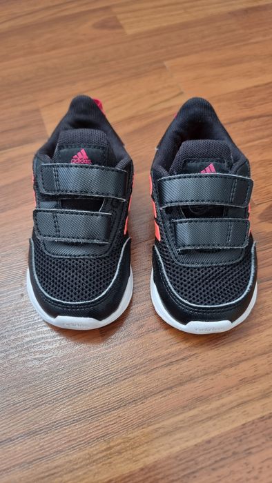 Adidasi Adidas nr 21 + Bonus Sprandi