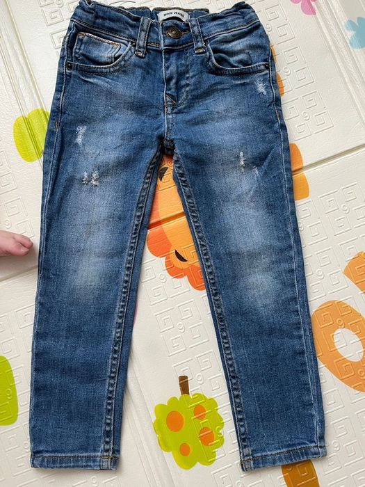 Продам новые джинсы