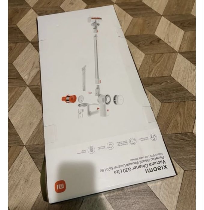 Продам пылесос Xiaomi Vacuum Cleaner G20 lite белый