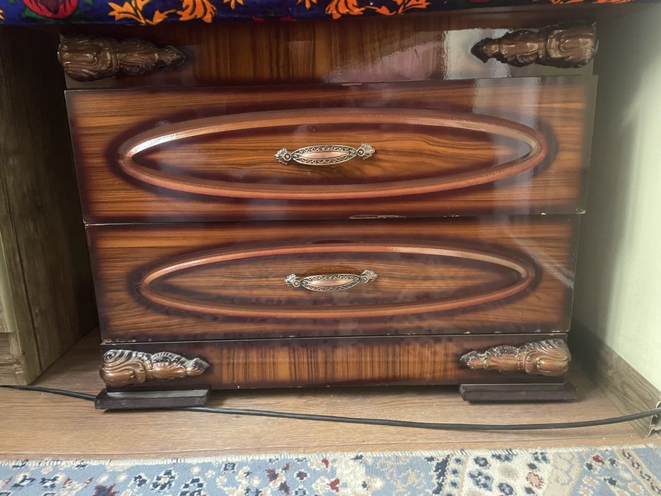 Srochna Uy jihozlari sotiladi