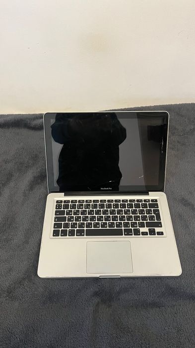 MacBook Pro на части