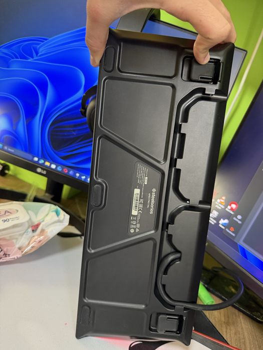 Клавиатура Apex Pro