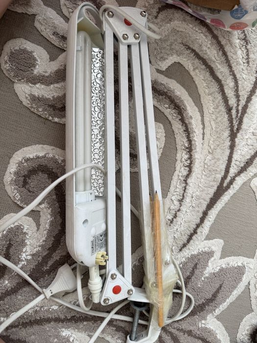 Продаи лампу, самовывоз с города тобыл