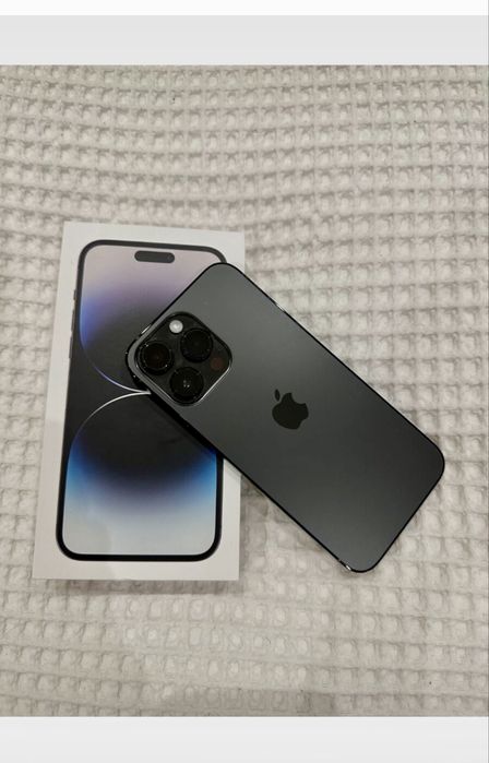 Iphone  14 pro  ca nou bateria 100% l schimbata recent originala