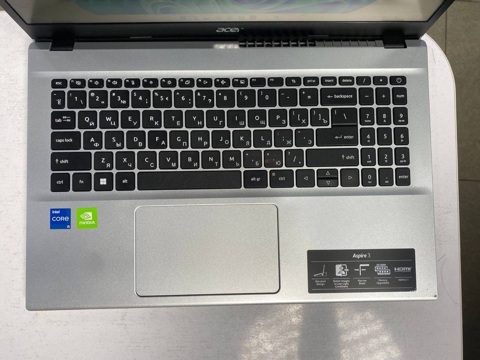 Acer qoʻshimcha vd kartalik dasturlash va IT uchun