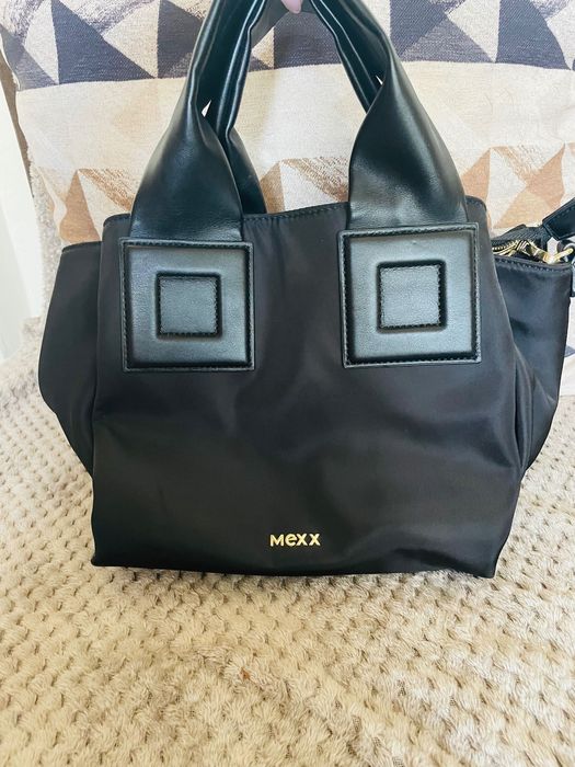 Дамска чанта MEXX