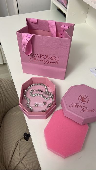 Set (3) Ariana Grande X swarovski