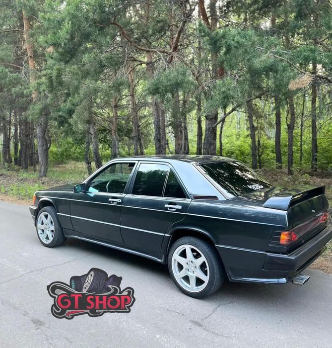Бампер передний w190 w201 Mercedes мерседес