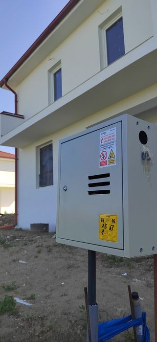 Casă nouă de vânzare