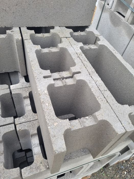 Boltari fundatie gard / boltari gard / boltar temellie / cofrag gard