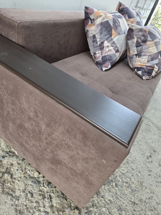 Продам     диван