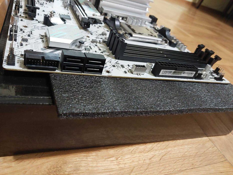 Ryzen 7 7700X+ MSI B840M Gaming Plus WI-FI 6E