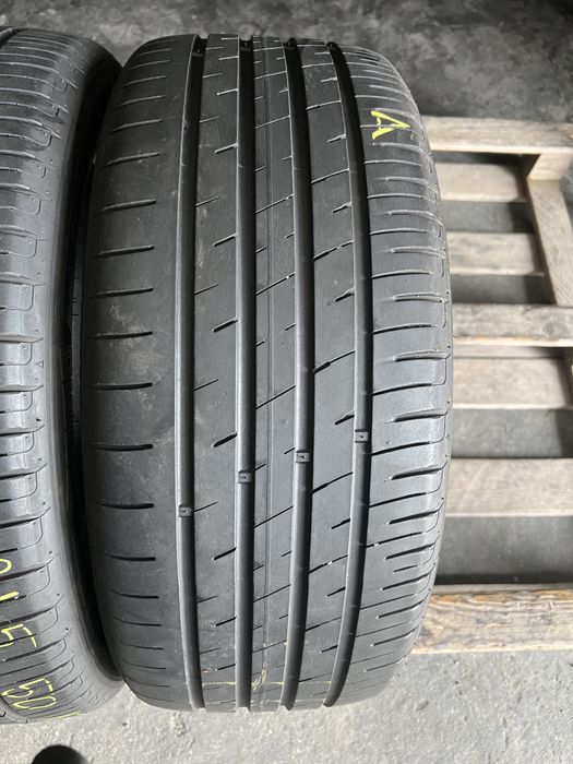 2 anvelope vara 215/50/17 Momo DOT 2020!