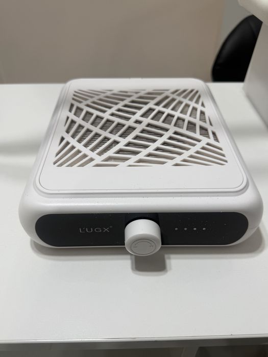 Вытяжка для маникюра