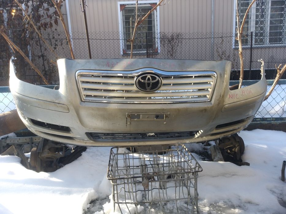 Toyota Avensis 250 телевизор