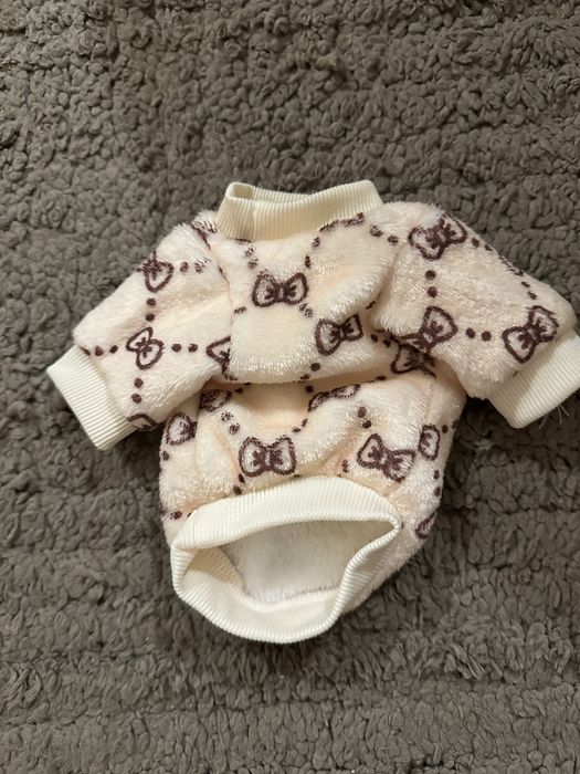 Дрешки за малко кученце