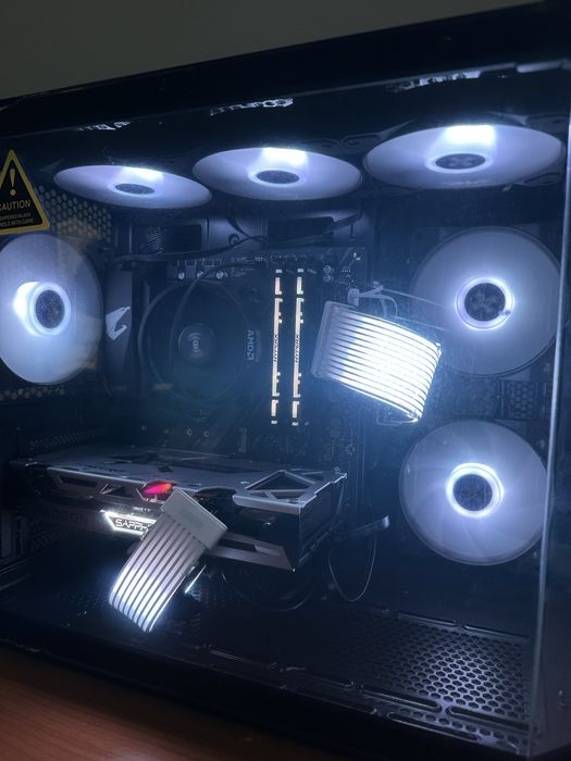 МЕГА мощен гейминг компютър! НОВ!