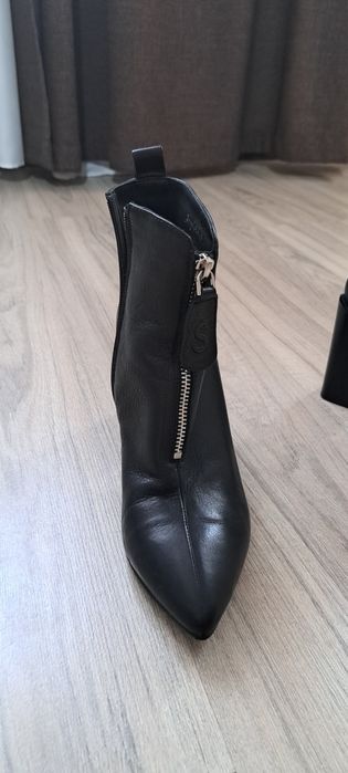 Ботильоны почти новые 39