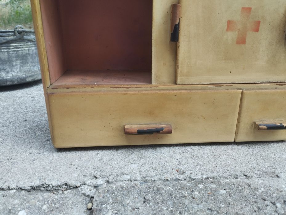 Аптечка от  соца