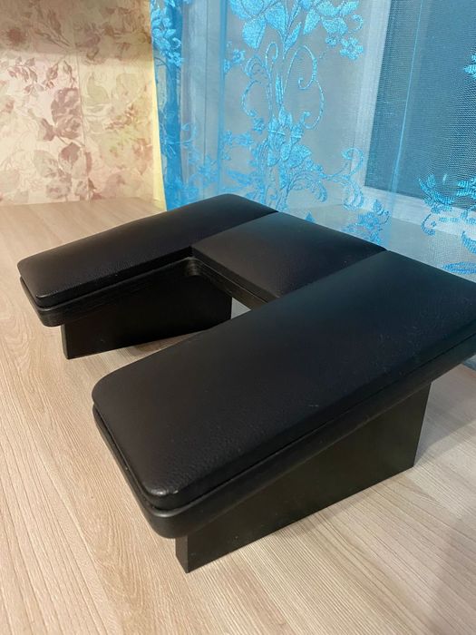 Подставка для рук маникюрная