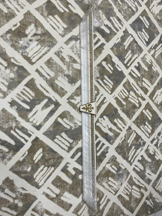 Казырек для двери