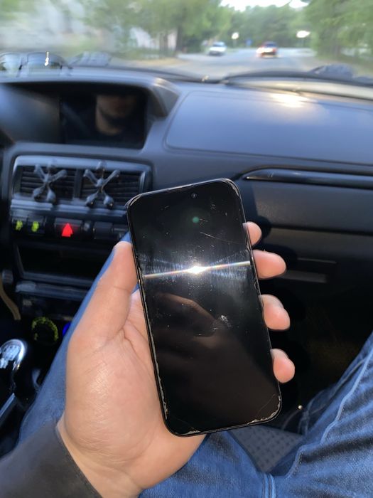 Iphone 16 продаем