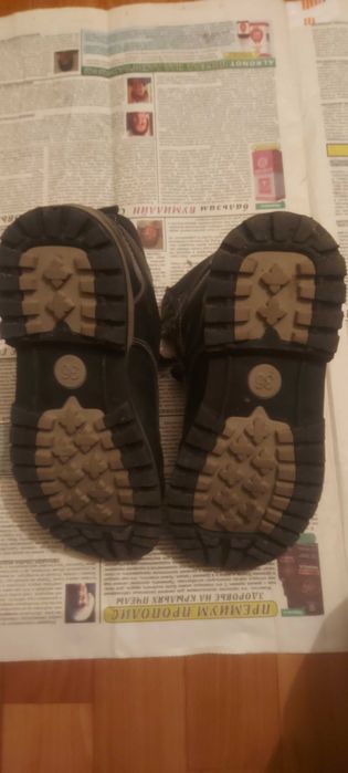 ПРОДАМ детские ботинки в очень хорошем состоянии.