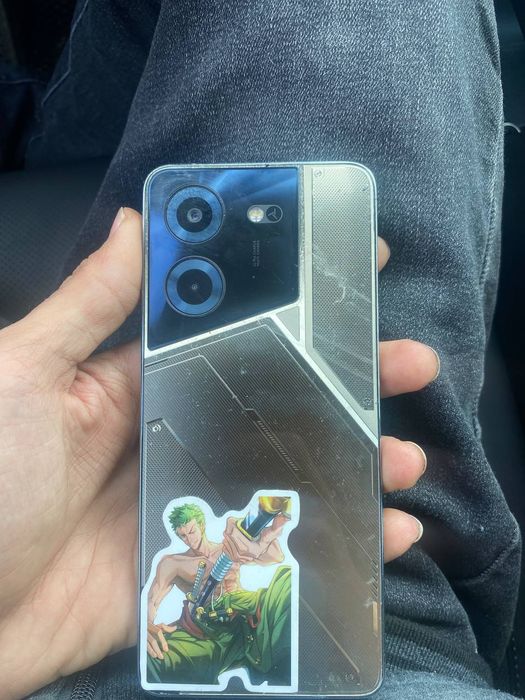 Продаётся телефон технопои 5