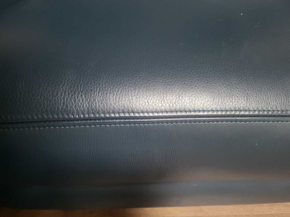 Тюркоазено син кожен ъглов диван Torres с ел. релакс механизъм