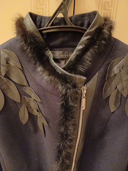 Пальто с натуральным мехом