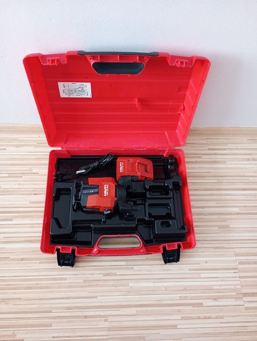 Nivelă laser Hilti PM 40 MG