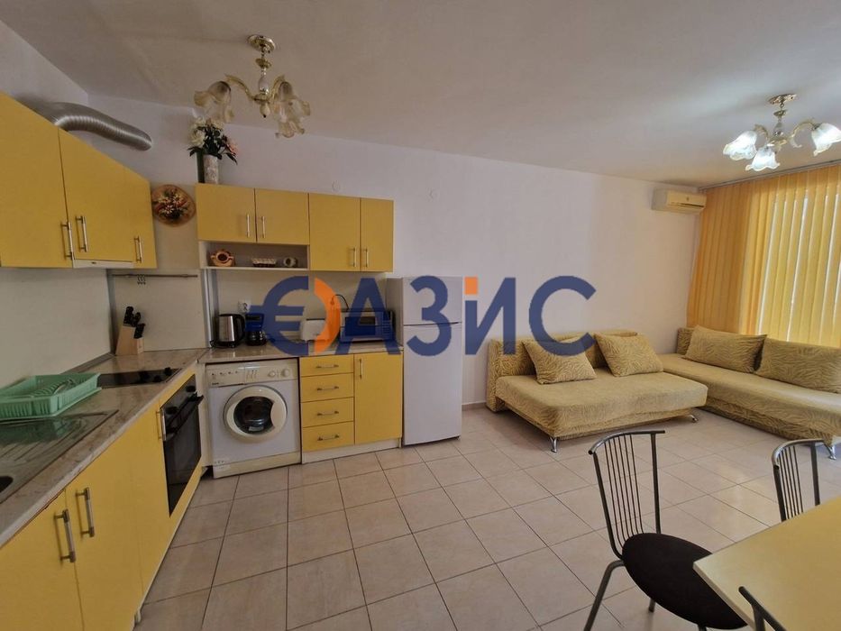 Продава се Двустаен апартамент в Свети Влас - 60 кв.м за 1467 €/кв.м - Снимка #1