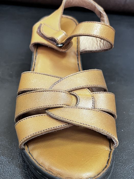 Сандали от естествена кожа