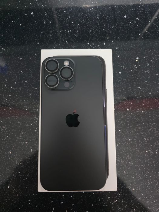 iPhone 16 Pro Max 512 GB 100% Batterie