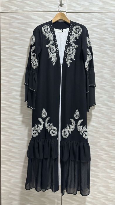 Продам накидку с платьем