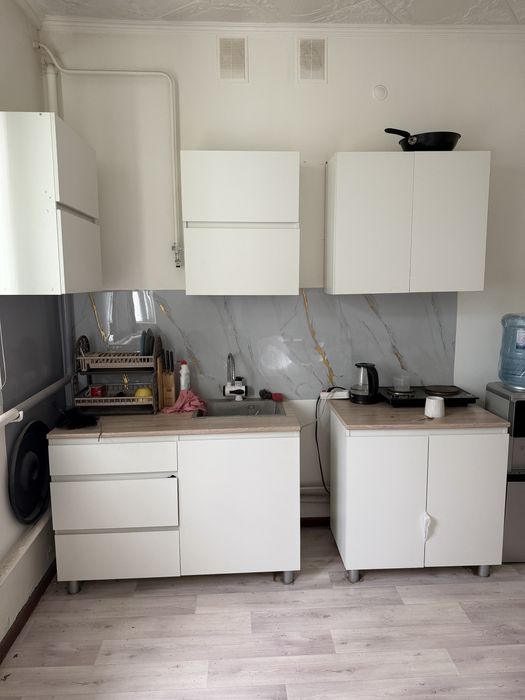 Продаётся кухонный гарнитур