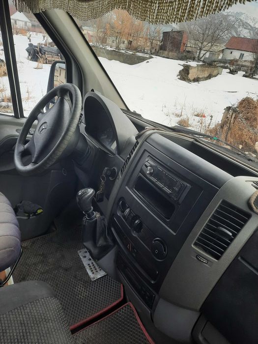 Мерседес спринтер